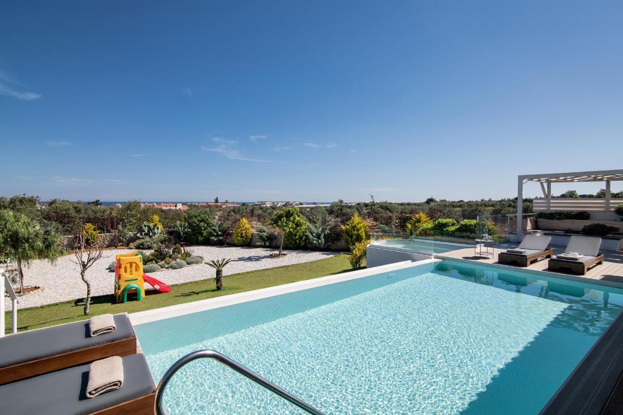 Alba Bianca Villa, Family Retreat With Heated Pool By Thinkvilla Χερσόνησος Εξωτερικό φωτογραφία